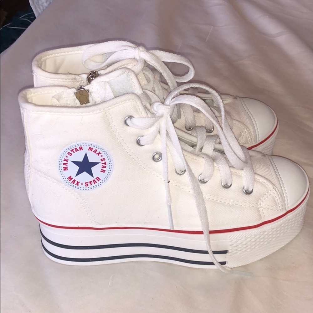 Max Star Platform Sneaker